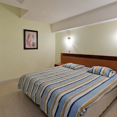 Jerima Villa *
